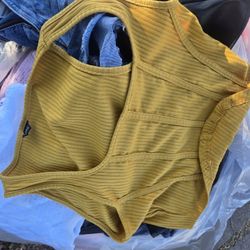 Free Clothing Small- Medium