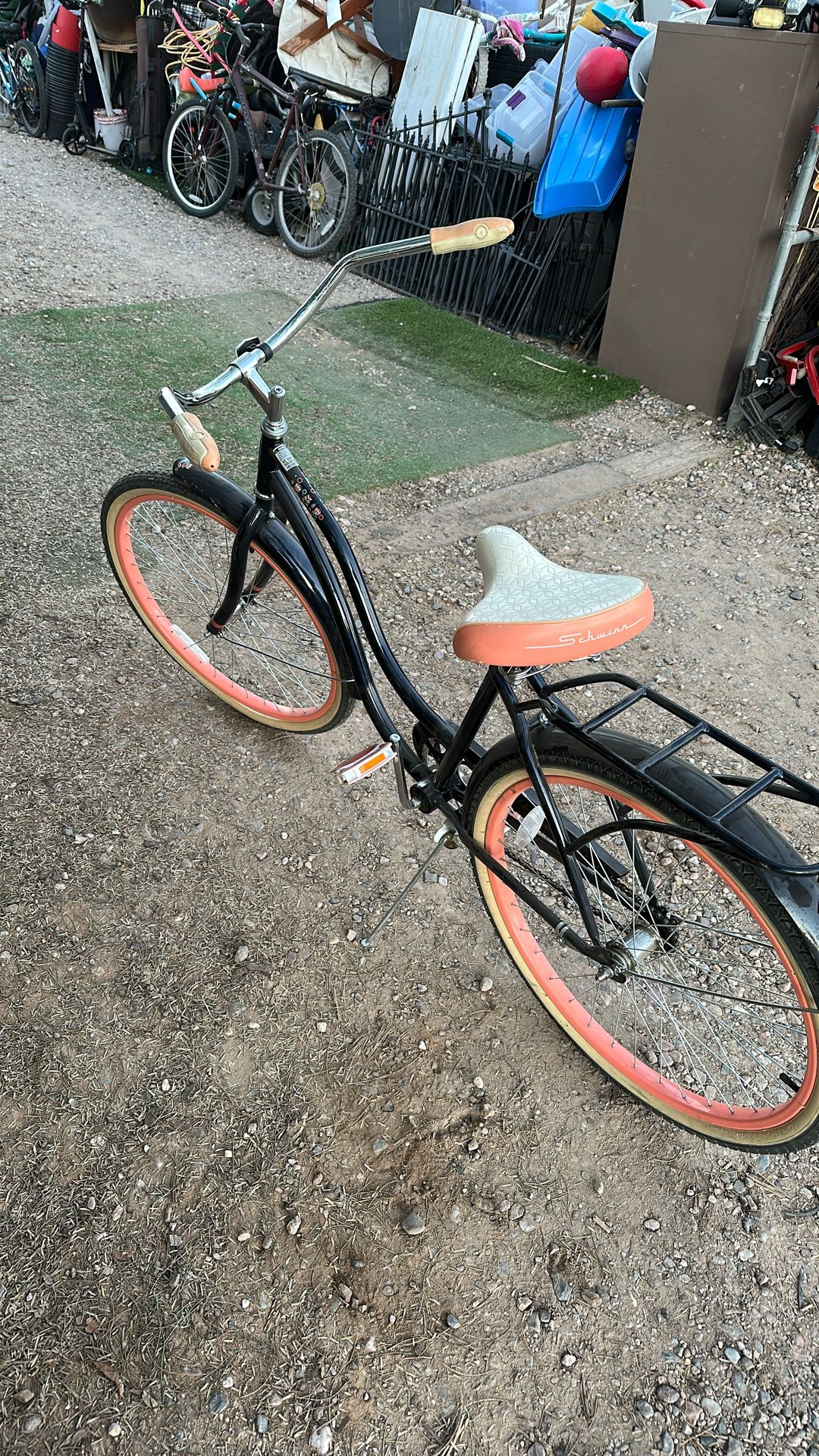 Schwinn Beach Cruiser Bicycle 26 Inch Wheels