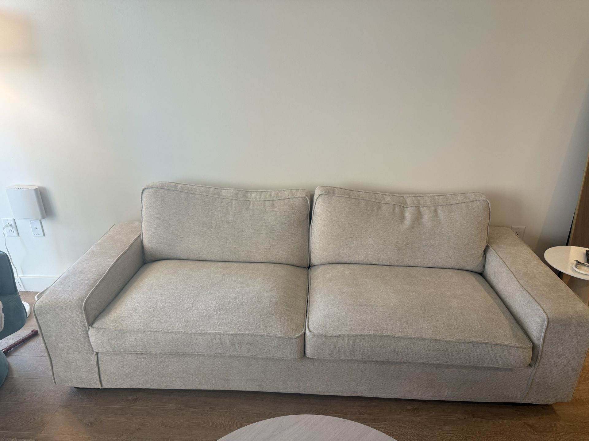 GOOD CONDITION BEIGE COUCH / SOFA / LOVESEAT
