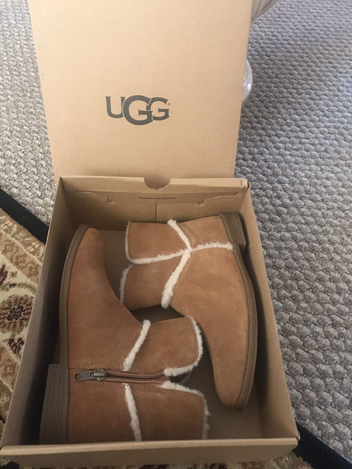 Girls UGG Boots 👢