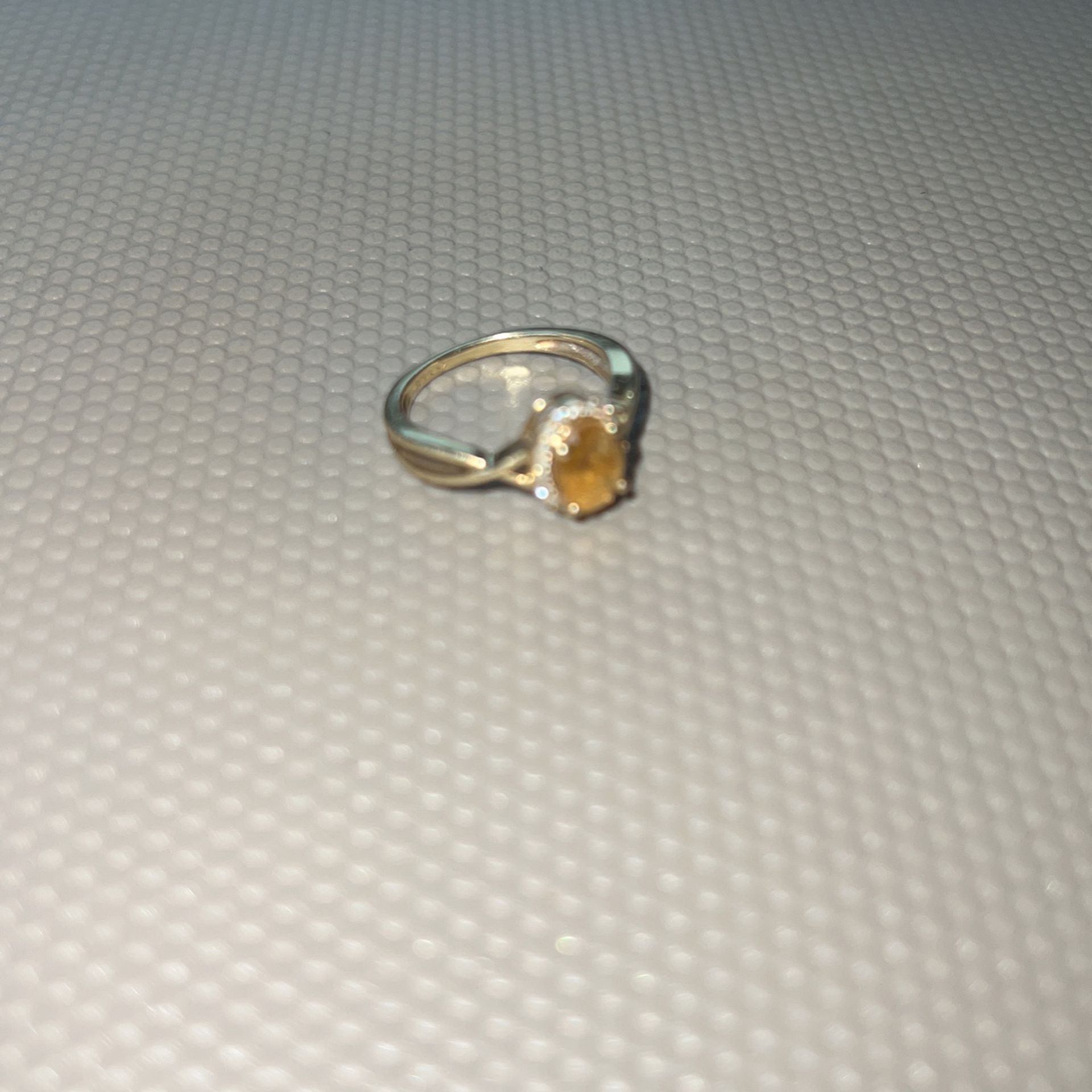 10k Gold Citrine Ring