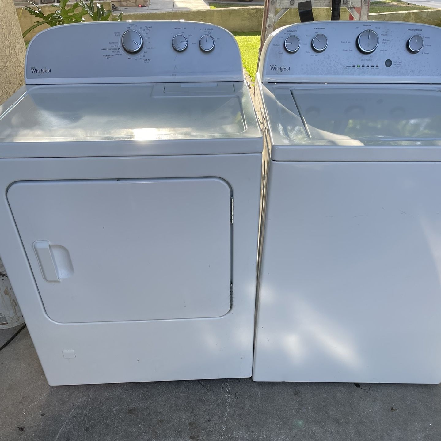 Whirlpool Washer And Gas Dryer 