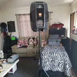Dj. JBL EON SPEAKER 