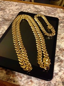 14K Gold Plated (30" x14MM) Miami Cuban Link Chain And Bracelet Set