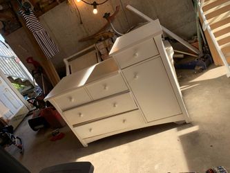 Toddler bed