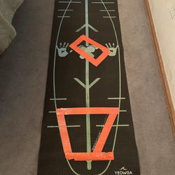 Yoga And Surf Mat To Practice Stance 