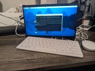 Complete 500 Raspberry pi with 16" foldable monitor