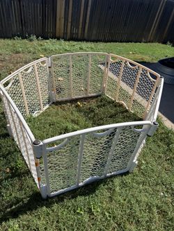 Play pen
