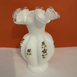 Vintage Fenton Glass Violets in the Snow Ruffled Melon Vase Hand Painted