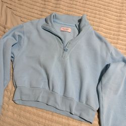 Victoria Secret Cropped Sweater 