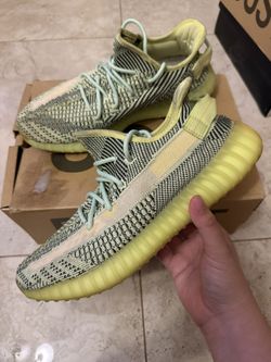 Size 11 - adidas Yeezy Boost 350 V2 Yeezreel Non-Reflective REPLACEMENT BOX