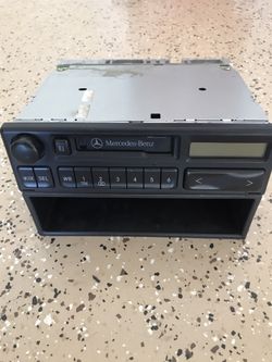 OEM radio for Mercedes ML