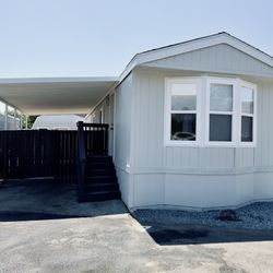 2 Beds 2 Baths Extra Office Space Room 