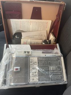 Vintage Polaroid 800 Camera 