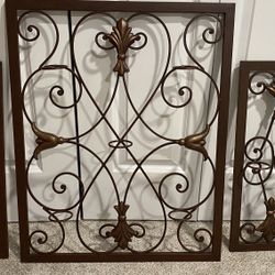 Metal Wall Accent 
