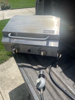 Portable propane grill