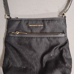 Michael Kors Crossbody Purse 