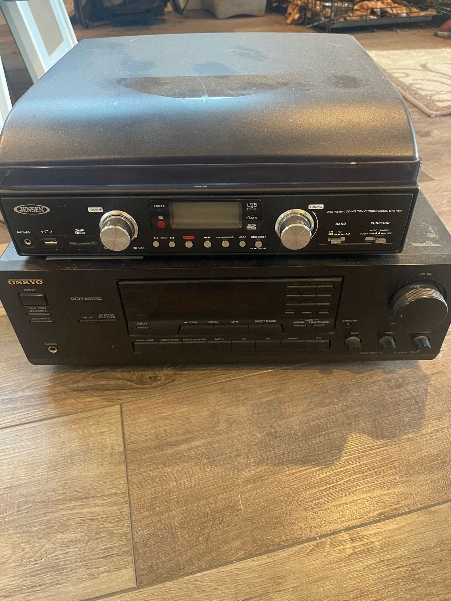 Stereo receiver