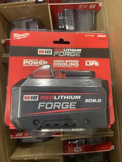 M18 18V Lithium-Ion REDLITHIUM FORGE XC 8.0 Ah Battery
