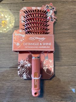 Ed hardy brush