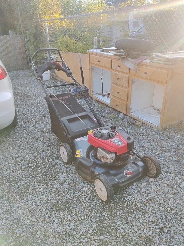 Troybilt XP Self Propelled Mower 