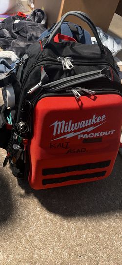 Milwaukee PACKOUT Electrician Tool Set / Apprentice Starter Kit