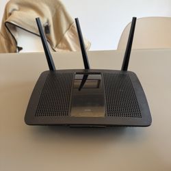 Linksys EA7500 WiFi Router