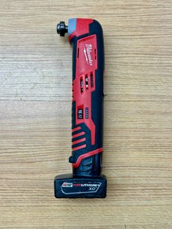 Milwaukee 2426-20 M12 Cordless Multi-Tool w/ Battery