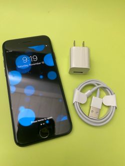 Apple IPhone 7 128 GB unlocked for all carriers