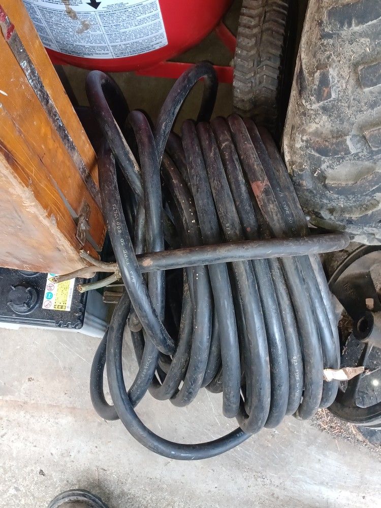 Extension Cord 220 Single Ph. 600v Max 6ga3lead