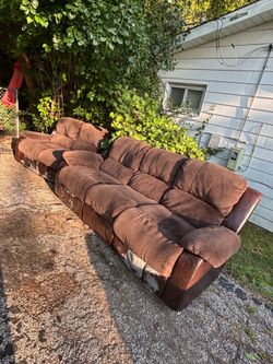 Recliner couches