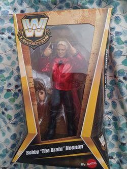WWE LEGENDS ELITE BOBBY THE BRAIN HEENAN FIGURE