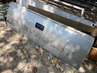 TAILGATE 1(contact info removed) CHEVROLET SILVERADO