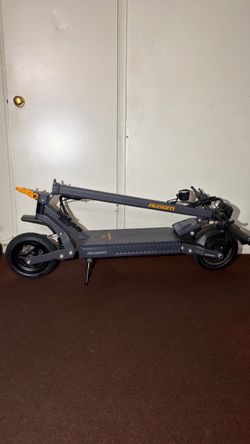 Electric scooter