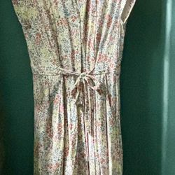 Size 10 LOFT Women’s Dress-perfect Condition! 