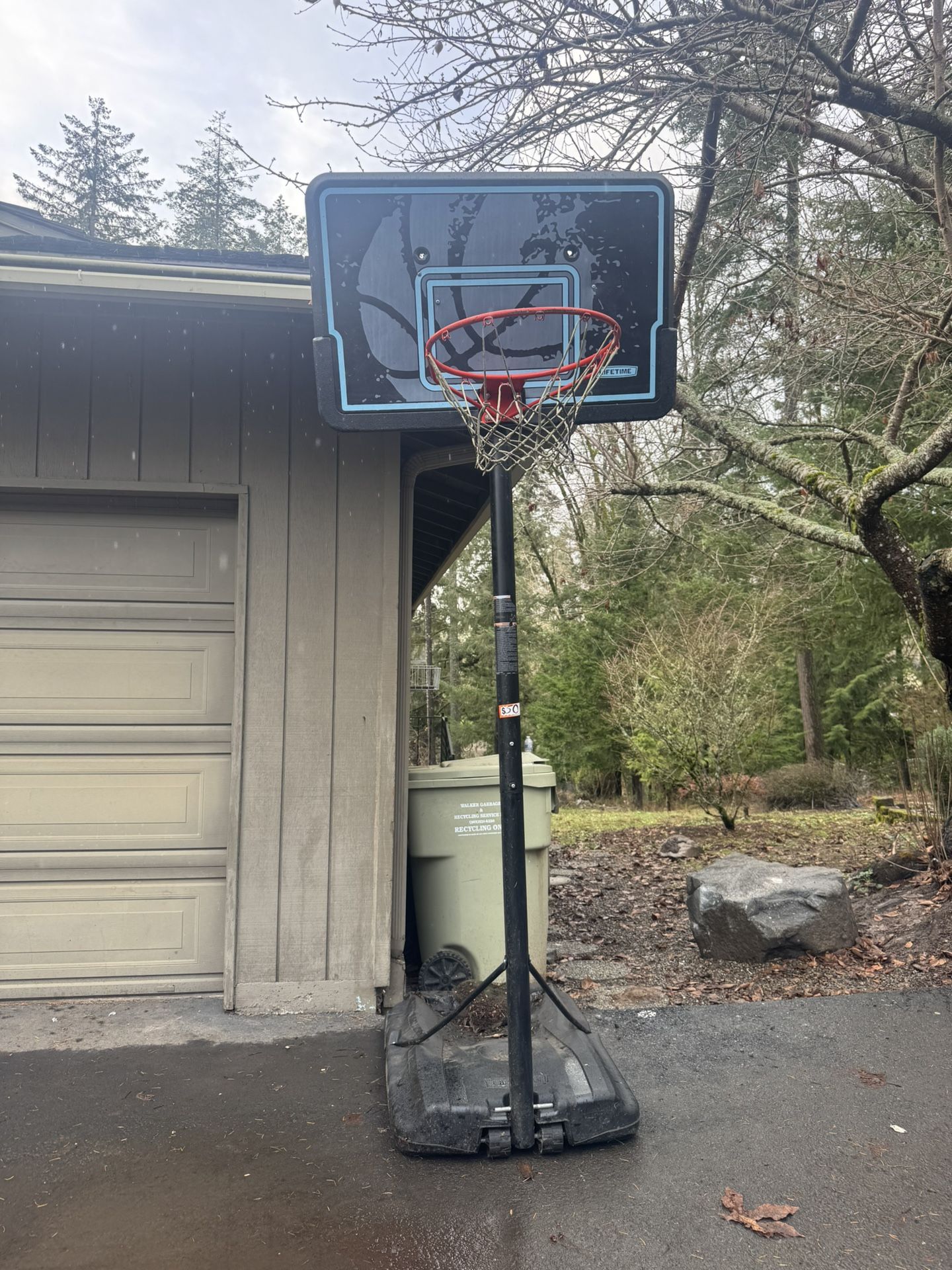 Basket Ball Hoop