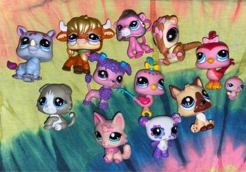 Littlest pet shop lot