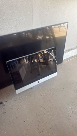 2011 Apple iMac Desktop Computer – $75