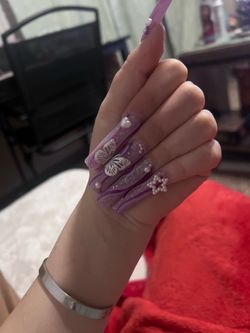 Nails tech beginner