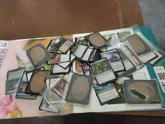 MAGIC CARDS- SEE ALL PICS PICK ⛏️ UP ONLY