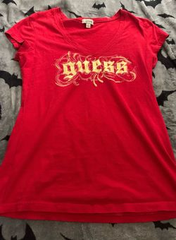 guess v neck shirt