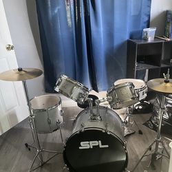 Drum set