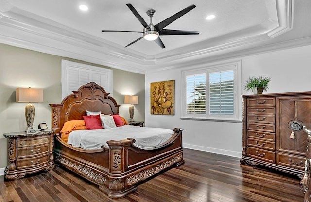 Michael Amini Excelsior Bedroom Set