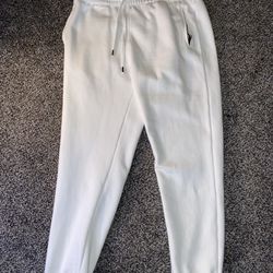 Maison Article All White Joggers (XL)