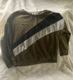Joah Love Evans Lux Velour Retro Stripe Sweatshirt Olive Green Youth Size Medium