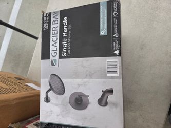 New Glacier Bay Oswell Single Handle 1-Spray Tub and Shower Faucet 1.8 GPM in Matte Black (Valve Included). Retails $160 with Taxes!!