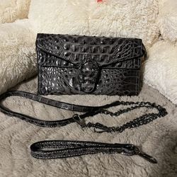 Crossbody/Clutch/wristlet 