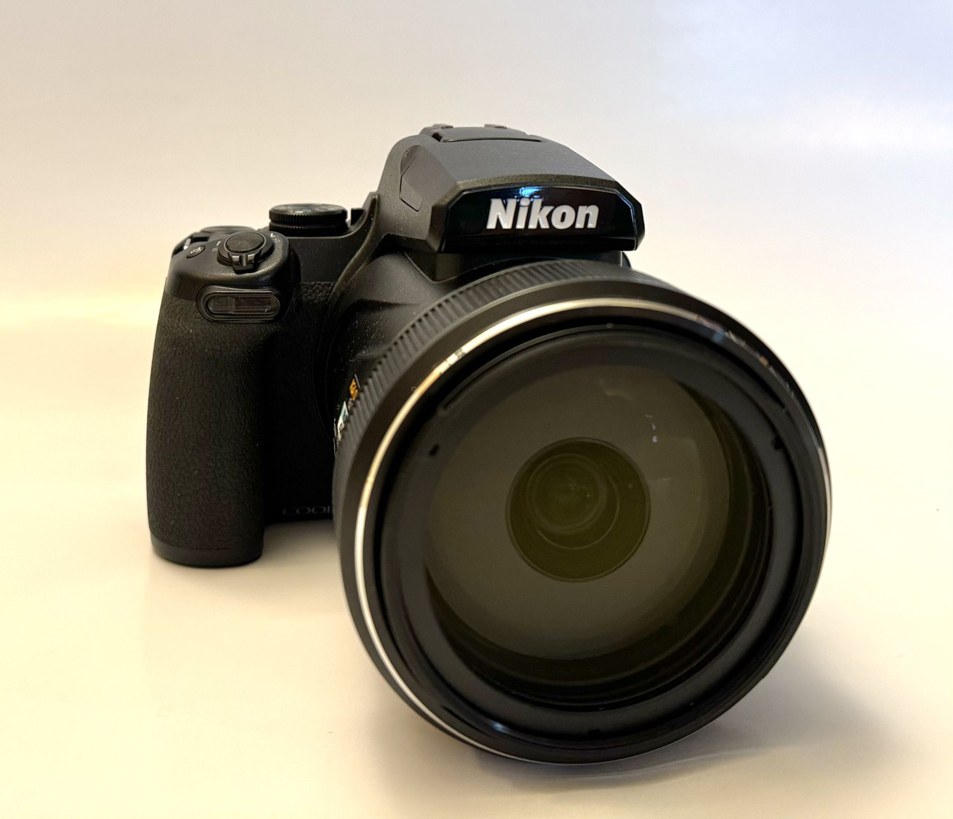 Nikon Coolpix P1000