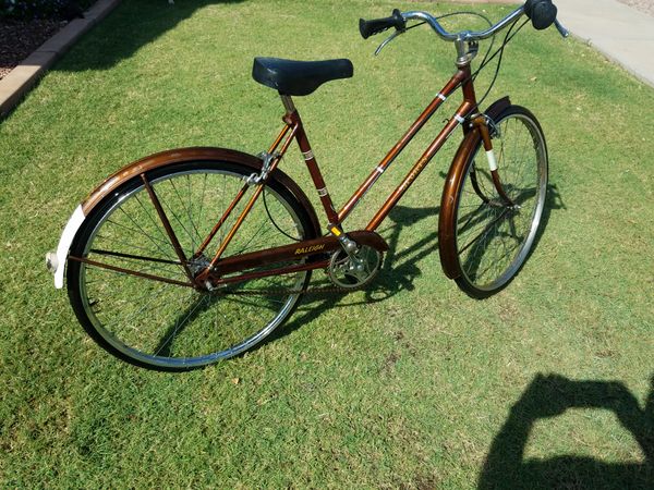 raleigh bicycle made in england