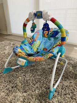 Baby einstein ocean outlet adventure rocker